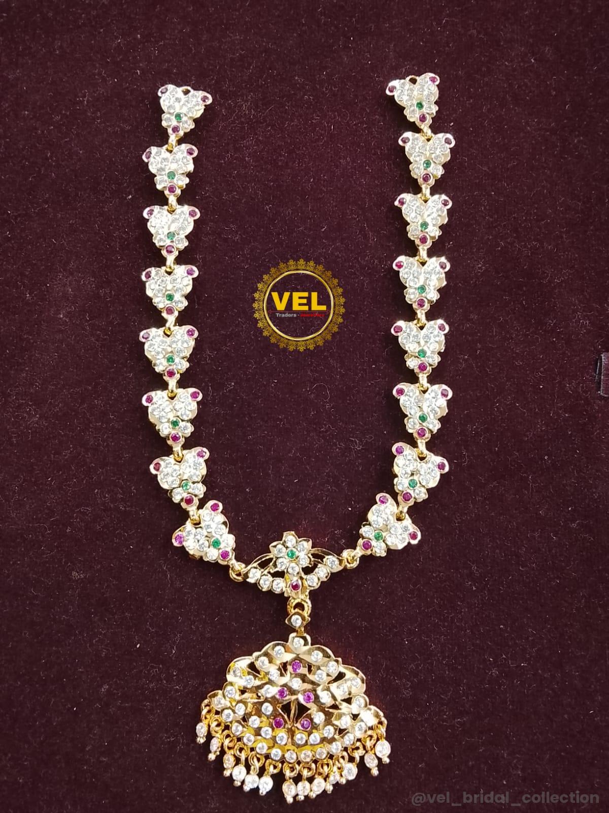 Short Necklaces Impon