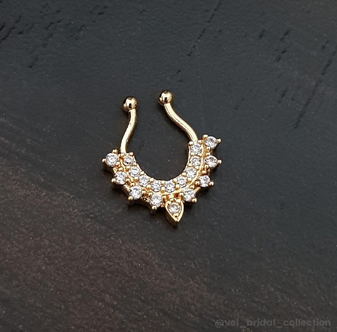 Nose Pin
