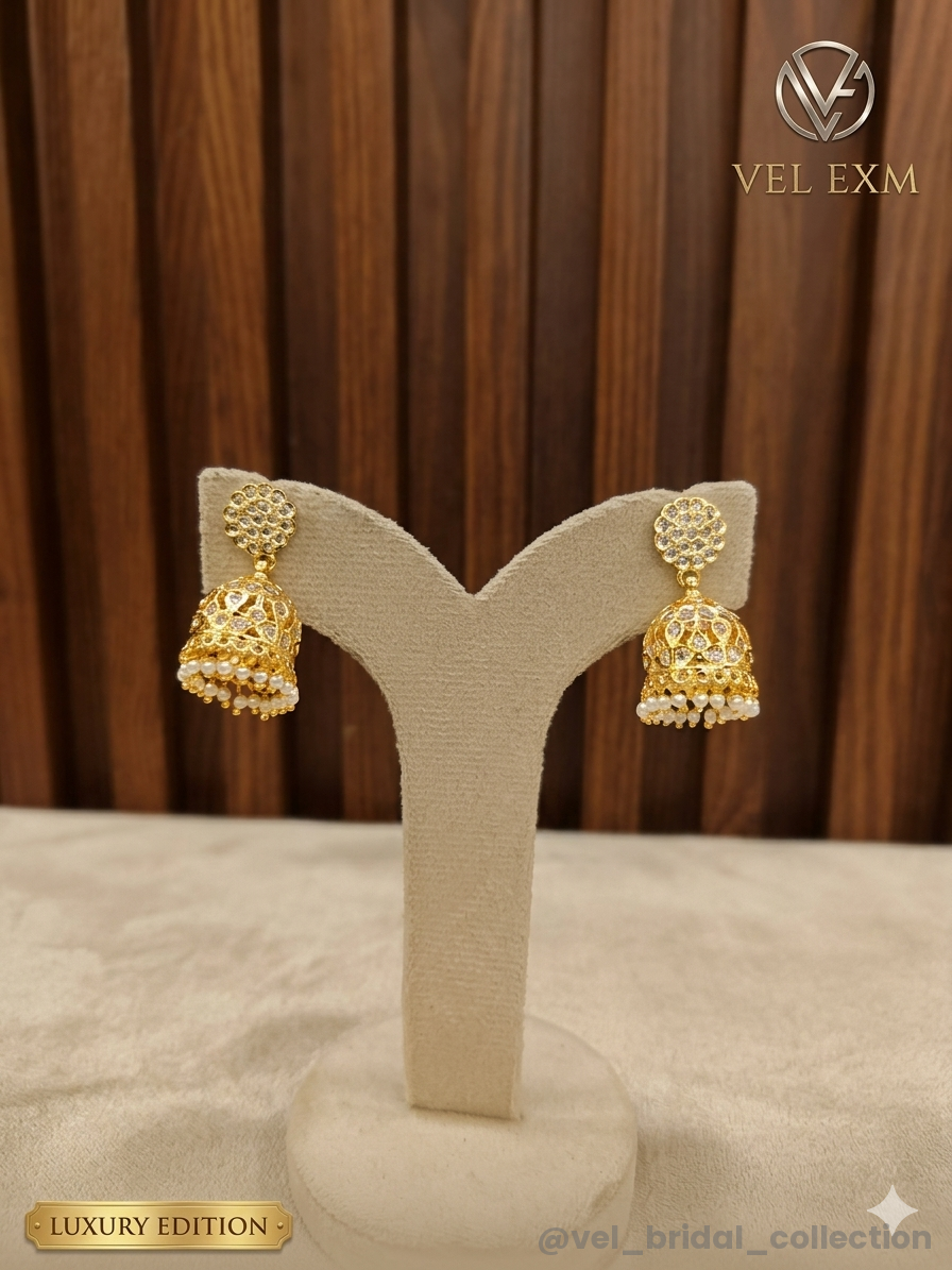 gold jhumka